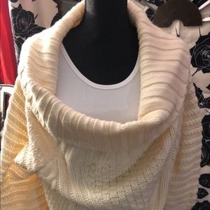 Oversized/Off Shoulder Sweater